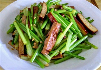 吃芹菜會(huì)殺精是真的嗎 哪些東西不利于精子的成長(zhǎng)