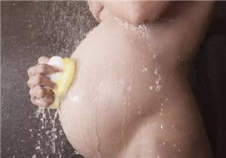 孕婦洗澡的正確順序 孕婦洗澡應(yīng)該先洗頭還是先洗臉
