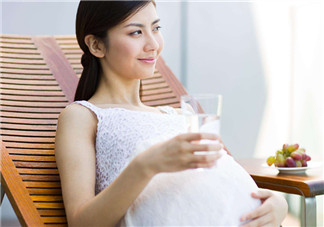 孕期吃零食的原則 吃對零食好處多