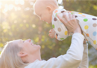 夏季照顧孩子常犯誤區(qū)  不做坑娃父母
