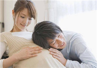 爸爸不跟胎寶寶說(shuō)話(huà)后果很?chē)?yán)重 爸爸胎教說(shuō)什么(開(kāi)場(chǎng)白和結(jié)束語(yǔ))