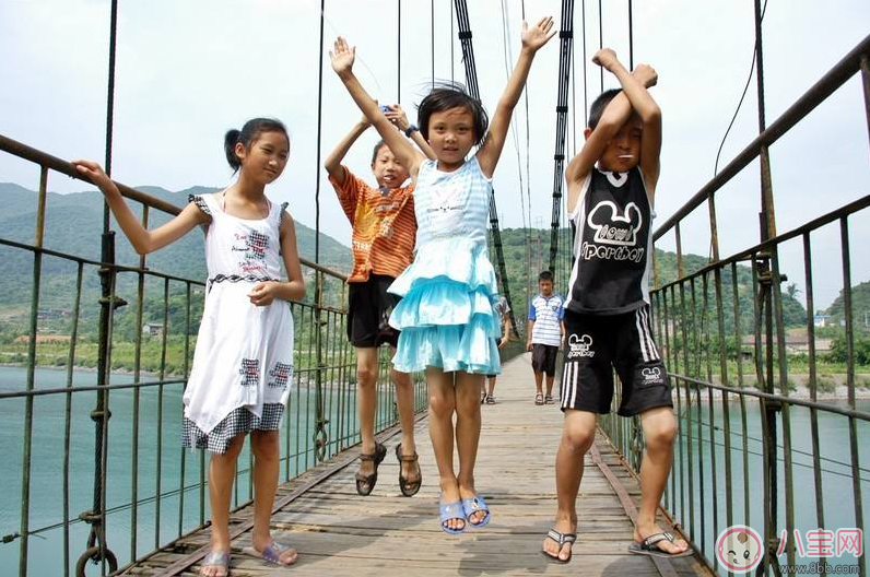 哪些因素會(huì)影響孩子長(zhǎng)高 孩子長(zhǎng)高吃什么好 哪些因素會(huì)影響孩子長(zhǎng)高 孩子長(zhǎng)高吃什么好