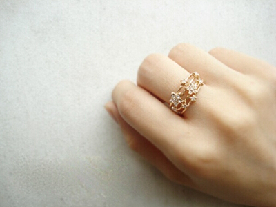 關(guān)于愛情的說說帶圖片：喜歡是選擇，而愛是非你不可