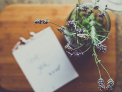 簡(jiǎn)單一句話早安說(shuō)說(shuō)很勵(lì)志 愿你的世界永遠(yuǎn)是晴天